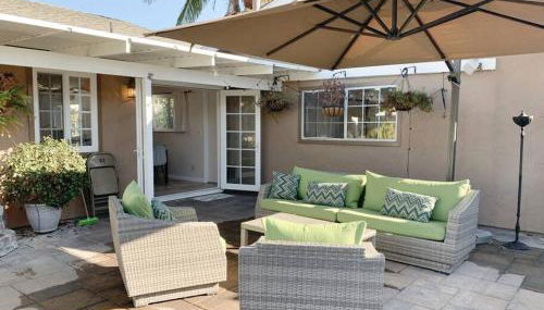 Hot Tub . Near Freeway . Quick 2 Theme Parks/Beach - Foto 3