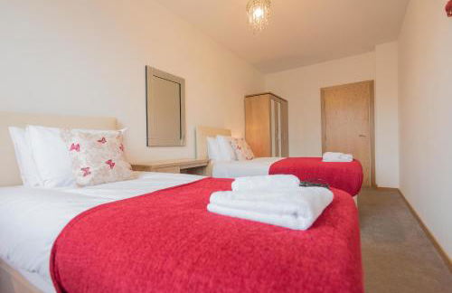 The Quadrant Apartments - Free Parking - Near M4 J16 - By Hamilton Grace - Foto 33