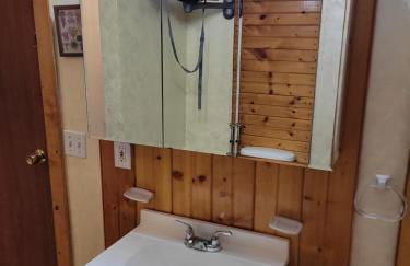 Seven Oaks at Bass Lake - Lakefront Getaway! - Foto 43