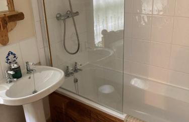 Holmedale Cottage with outdoor terrace in the heart of Robin Hoods Bay - Foto 5