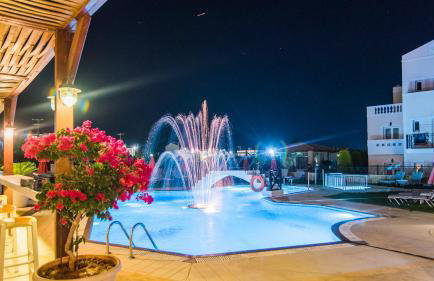 Yiannis Manos Hotel Resort - Foto 42