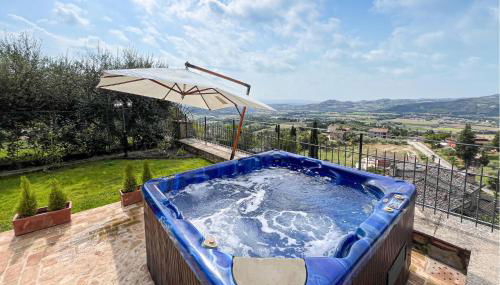 Lovely Apartment In Civitella Benazzone - Foto 2