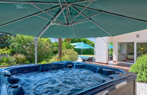 Grosse Luxus-Villa fur 12 Personen mit Pool, Jachuzzi und Meeresnähe - Foto 5