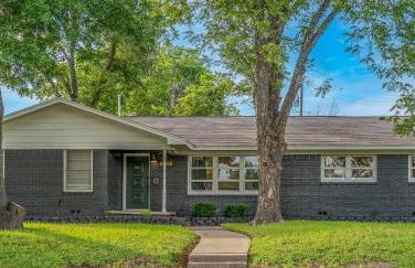 NEW! CowboyPool* 2Kings* Sleeps12* GroupTrip* - Foto 22