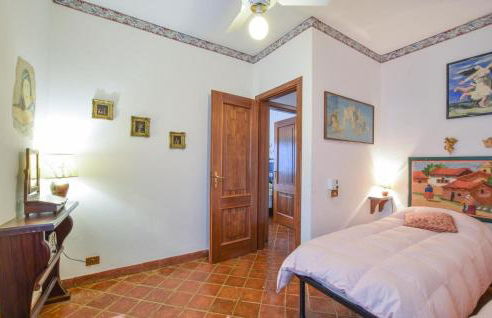 Nice Home In Calvi Dell'umbria With Private Swimming Pool, Can Be Inside Or Outside - Foto 32