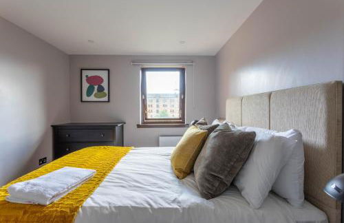 Stunning 1 Bed Merchant City Apartment with Parking - Foto 1
