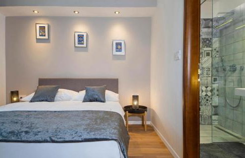 Villa with Swimming Pool, Outdoor Kitchen, Sauna, Hot Tub, Play Area, Sea View - Foto 118