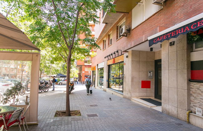 Awesome Apartment With Amazing Terrace - Photo 35