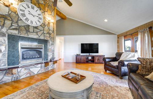 Panoramic Mtn Views Spacious Tennessee Home! - Foto 4