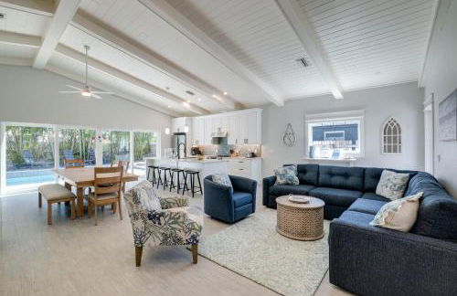 Golf Cart included! Short walk to the Beach on the Peaceful North End - Foto 6