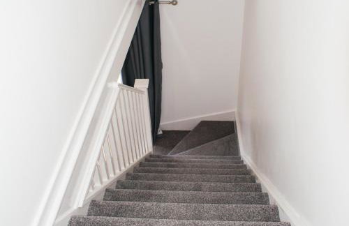 East Midland House FREE Private Parking Fast WiFi Smart TV with Garden - Foto 20