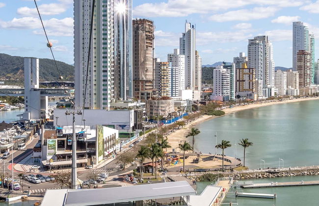 Excursion à Balneário Camboriú et au Parc Unipraias - Photo 1