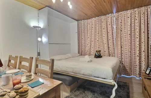 Appartement Tignes 2100 - 4-6 personnes - 1 chambre - 4 lits - Wifi haut débit - Parking couvert inclus - Foto 9