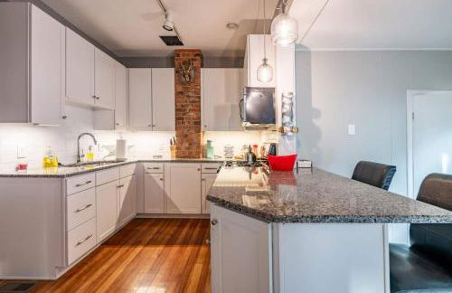 Historic Comfy German Village Haus sleeps6petsOK - Foto 4