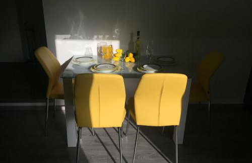 Sunflower-beautiful Modern Apt. w. Terrace&garden - Foto 37