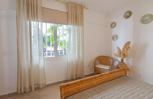 La Caleta Ocean Front Apartment with Sea View & Terrace - Foto 17