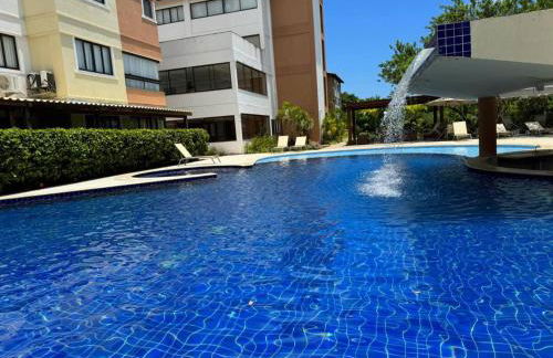 GUARAJUBA PARAÍSO DAS ÁGUAS - APT 2 quartos com AR e TV em TODOS os cômodos - Incluso Roupa de CAMA e BANHO - Filtro de Água Gelada e Maquina de Lavar dentro do APT - TOTAL CONFORTO PARA VC E SUA FAMILIA - Cond A beira da Lagoa e perto da PRAIA - Foto 6