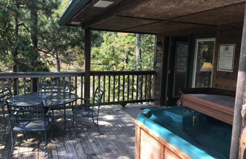 C11, Two bedroom, two bath log-sided, luxury Harbor North cottage with hot tub cottage - Foto 13