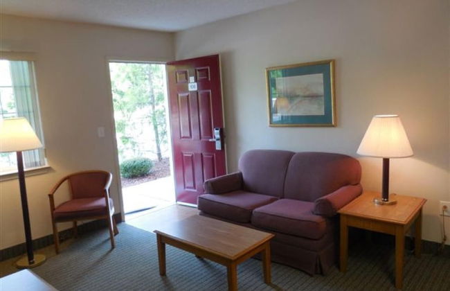 Affordable Suites Shelby - Foto 14