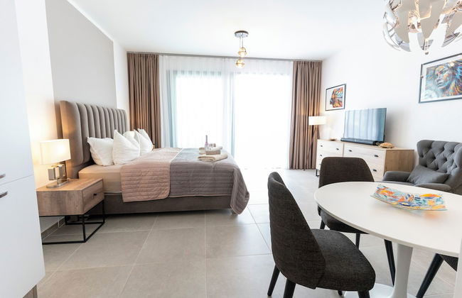 Bright and Lovely Furnished Studio Apartment - Foto 8