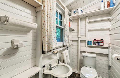 Southold Cottage with Patio and Grill - Walk to Beach! - Foto 15