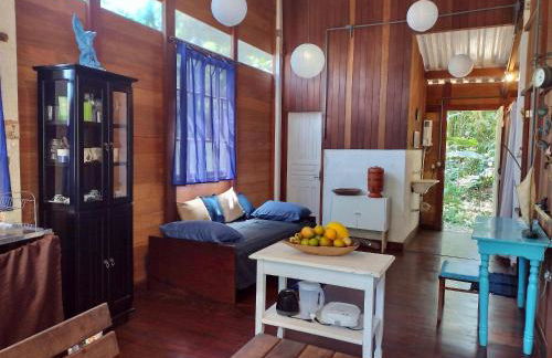 Chalé aconchegante a 50m da Praia - Ubatumirim - Foto 44