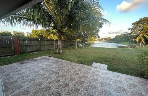 Master Bedroom w Pvt Bath in shared home - Foto 33