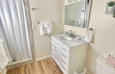 Roomy Midtown Home-Large and Central to Everything - Foto 9