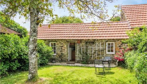 Gorgeous Home In Quettehou With Wifi - Foto 1