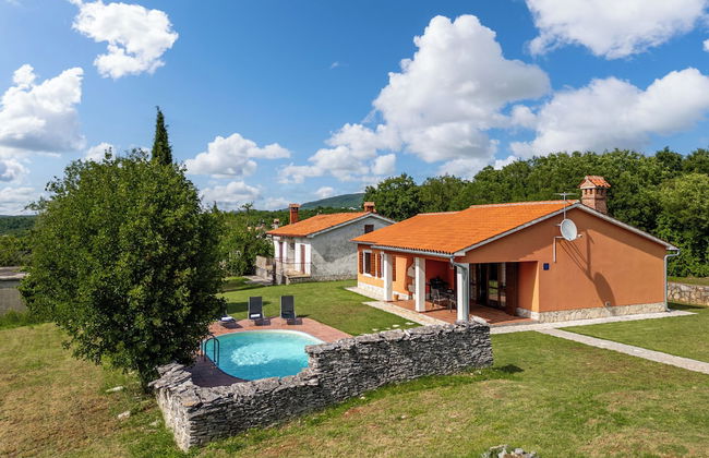 Pool House In Greenery - Foto 44