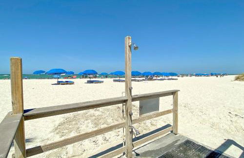 Beach Place 1-404 - Photo 3