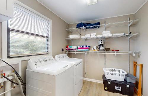 Breezy Bungalow - Photo 18