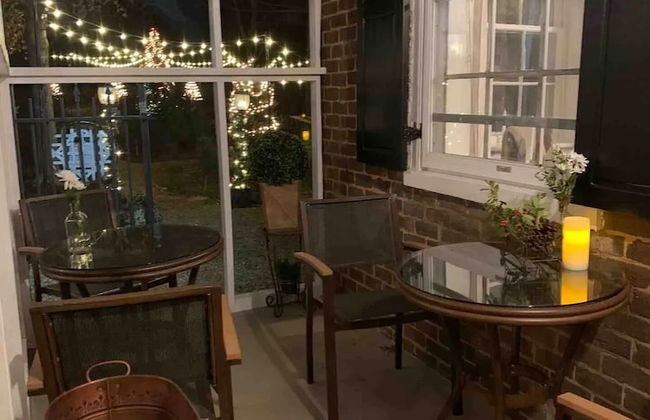 Boyd Harvey Main House And Carriage House 4 Bedroom Home by RedAwning - Foto 56