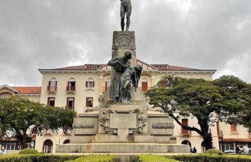 GO 22 - Studio com vista para a serra com piscina, prox PUC - Foto 26