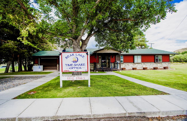 Multi Resorts at Bear Lake - Photo 3