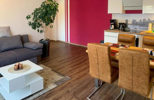 Top-moderne Ferienwohnung und Apartments auf früherem wunderschönen Bauernhof im Elbe-Elster-Kreis in Brandenburg bei Herzberg-Elster, Schönewalde, Holzdorf - Foto 4