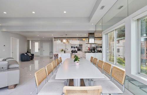 Piermont Waterfront Villa with Hot Tub - Photo 32