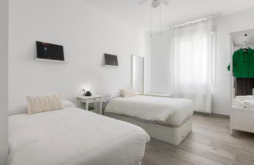 Espacioso 3 hab dobles 2 baños, junto Ayuntamiento - Foto 9