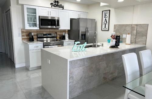 ELEGANT & LUXURIOUS FAMILY APARTMENT close to DISNEY WORLD - Foto 41