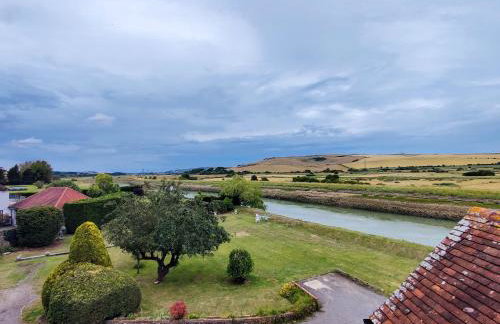 Historic river side cottage - top apartment - Foto 33