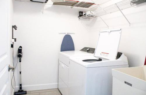 Paradise Home, Tranquil canal view 3-BDR in Golfers paradise - Foto 37