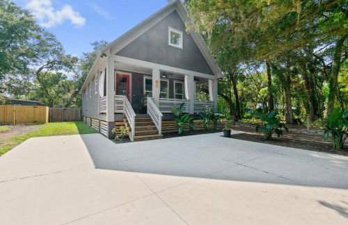 Secret Pool Cabana- Mins to Downtown and Beach - Foto 57