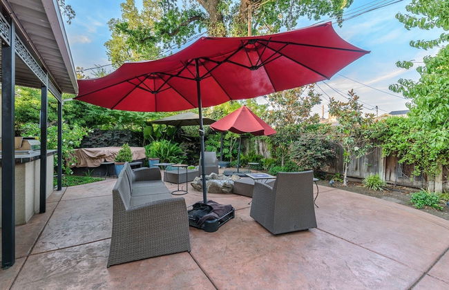 Sequoia Parks Coast Wineries Skiing-Enjoy Hot Tub Firepit Outdoor Kitchen - Foto 36