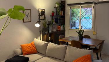 Acogedor apartamento y parking - Foto 2