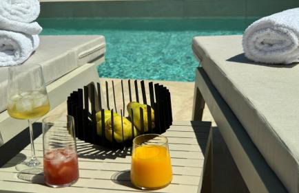 ARYVE Boutique Villa mit Akropolis- und Meerblick, Infinity-Pool und Designer-Interieur - Photo 5