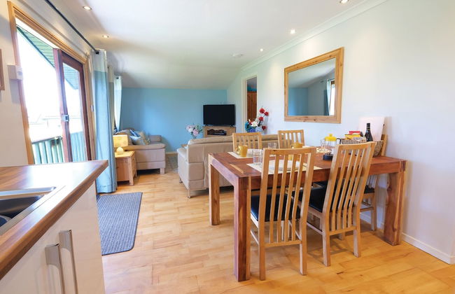 Merlins Cabin - 2 Bed - Blaen Cedi Farm - Foto 26