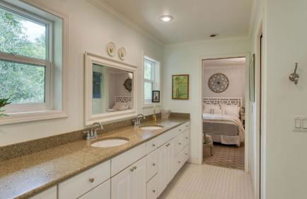 Glen Ellen Escape by AvantStay 5BR Retreat w Pool Hot Tub Hammocks Vineyard Views - Foto 28