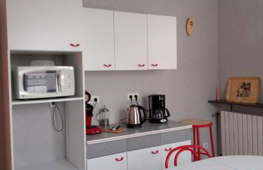 F2 1ER ETAGE - 5 min du Lac de Madine - Foto 14