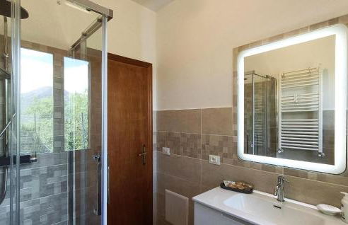 Beautiful Home In Preci With Wifi - Foto 15