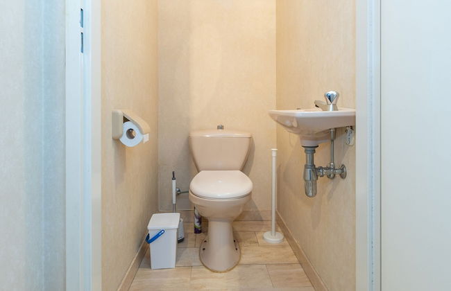 Cozy and Spacious Apartment on the 1st Floor - Foto 13